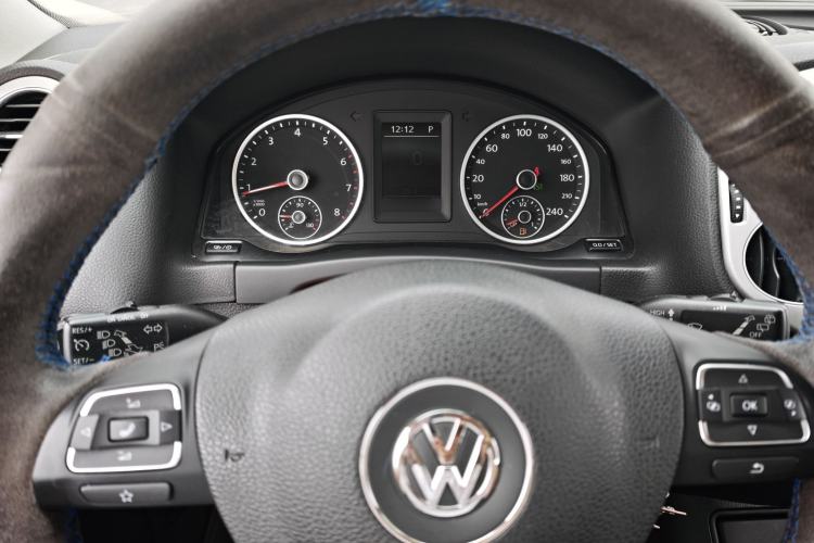 Used Volkswagen Tiguan 2015 1.8TSI Automatic Two-Wheel Drive Comfort Edition Instrument Cluster
