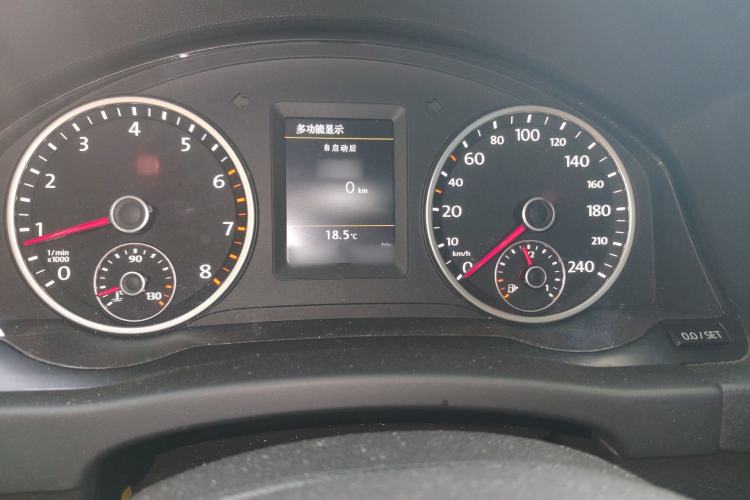 Used Volkswagen Tiguan 2015 2.0 TSI Automatic All-Wheel Drive Flagship Edition Instrument Cluster
