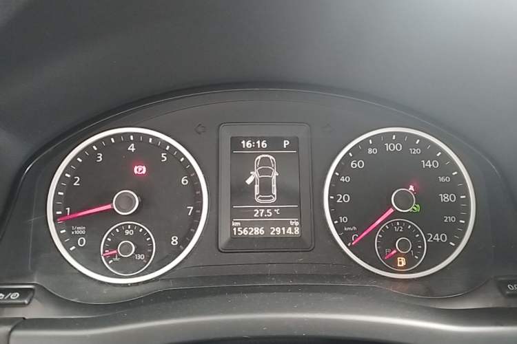 Used Volkswagen Tiguan 2015 1.8TSI Automatic Two-Wheel Drive Trend Edition Instrument Cluster