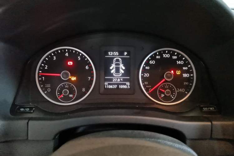 Used Volkswagen Tiguan 2015 1.8TSI Automatic Two-Wheel Drive Trend Edition Instrument Cluster