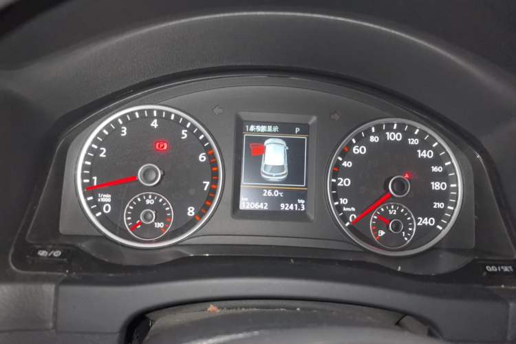 Used Volkswagen Tiguan 2015 1.8TSI Automatic Two-Wheel Drive Luxury Model Instrument Cluster