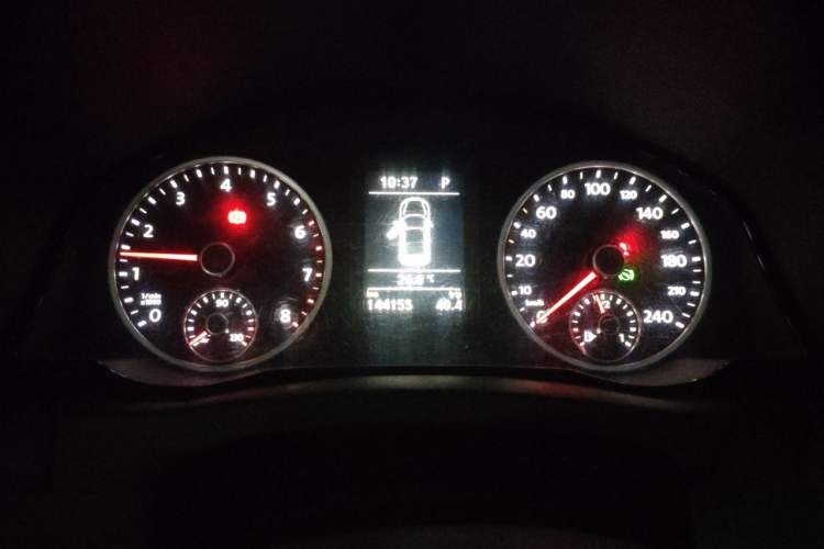 Used Volkswagen Tiguan 2015 1.8TSI Automatic Two-Wheel Drive Trend Edition Instrument Cluster