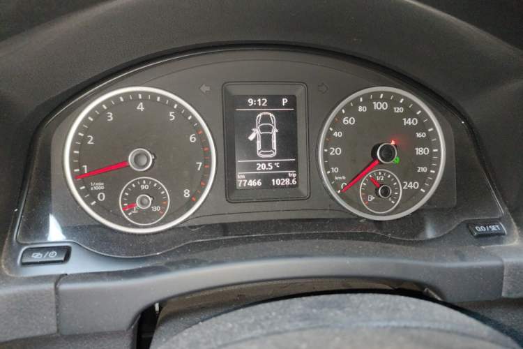 Used Volkswagen Tiguan 2015 1.8TSI Automatic Two-Wheel Drive Trend Edition Instrument Cluster