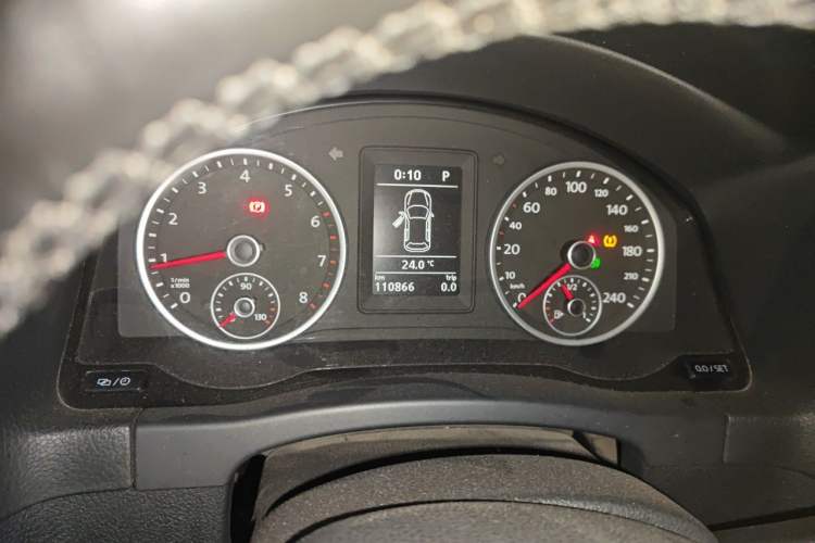 Used Volkswagen Tiguan 2015 1.8TSI Automatic Two-Wheel Drive Comfort Edition Instrument Cluster