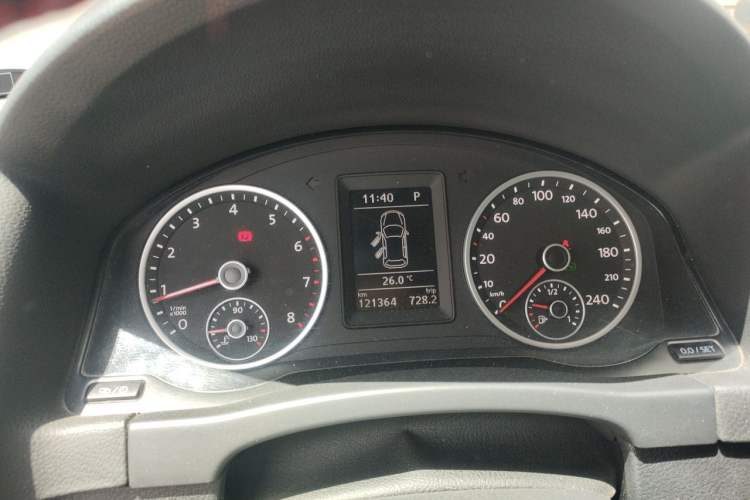 Used Volkswagen Tiguan 2015 1.8TSI Automatic Two-Wheel Drive Trend Edition Instrument Cluster