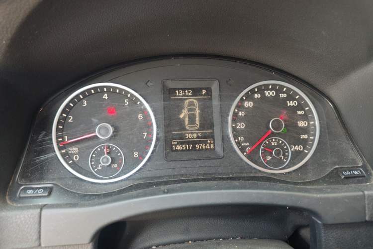 Used Volkswagen Tiguan 2015 1.8TSI Automatic Two-Wheel Drive Comfort Edition Instrument Cluster