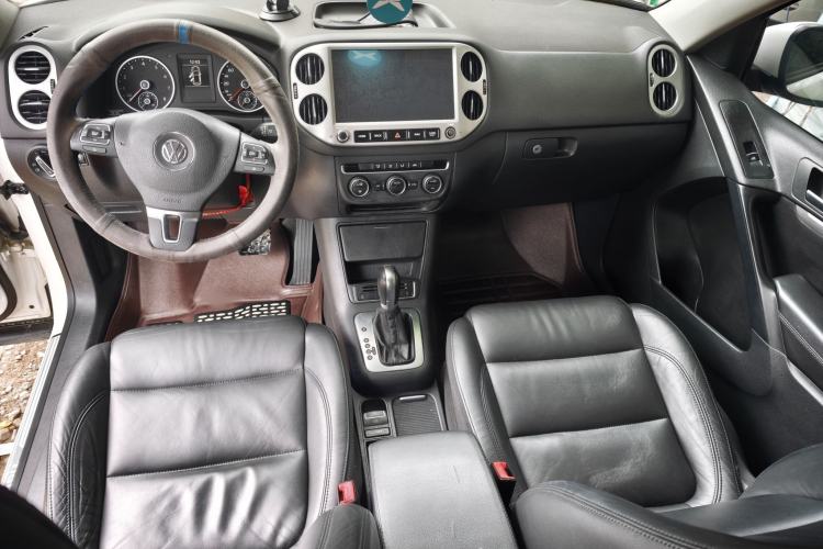 Used Volkswagen Tiguan 2015 1.8TSI Automatic Two-Wheel Drive Comfort Edition Interior 2