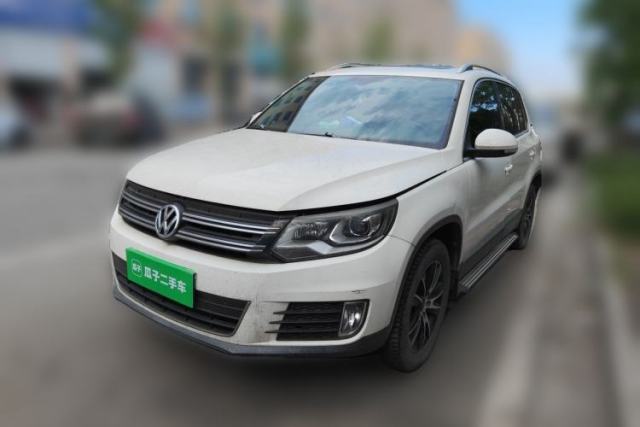 Volkswagen Tiguan 2015 1.8TSI Automatic Two-Wheel Drive Luxury Model de segunda mano