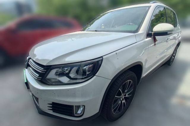Used Volkswagen Tiguan 2015 1.8TSI Automatic All-Wheel-Drive Luxury Model