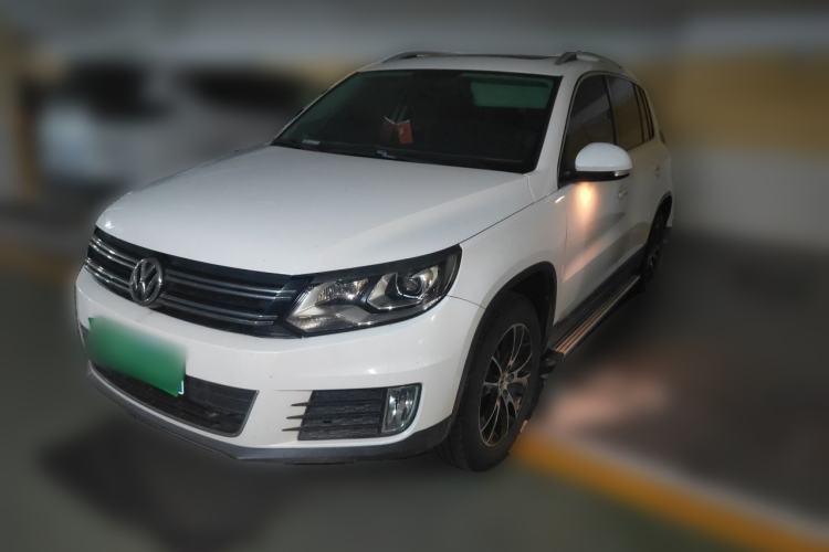 Used Volkswagen Tiguan 2015 1.8TSI Automatic Two-Wheel Drive Luxury Model Guazi used car, China used car export, Used car for sale, Used cars, Cheapest cars for sale