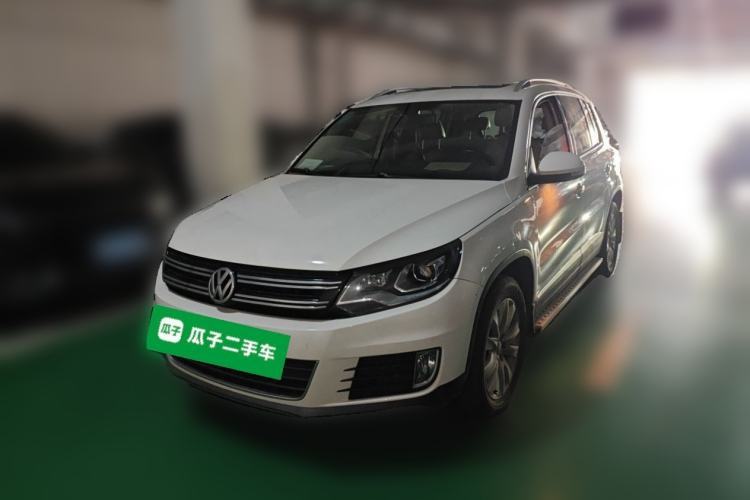 Used Volkswagen Tiguan 2015 1.8TSI Automatic All-Wheel-Drive Luxury Model Guazi used car, China used car export, Used car for sale, Used cars, Cheapest cars for sale
