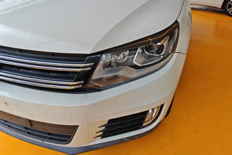 Used Volkswagen Tiguan 2015 1.8TSI Automatic Two-Wheel Drive Trend Edition Left Front Headlight