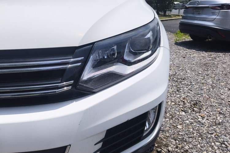 Used Volkswagen Tiguan 2015 1.8TSI Automatic Two-Wheel Drive Luxury Model Left Front Headlight