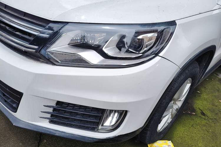 Used Volkswagen Tiguan 2015 1.8TSI Automatic Two-Wheel Drive Trend Edition Left Front Headlight