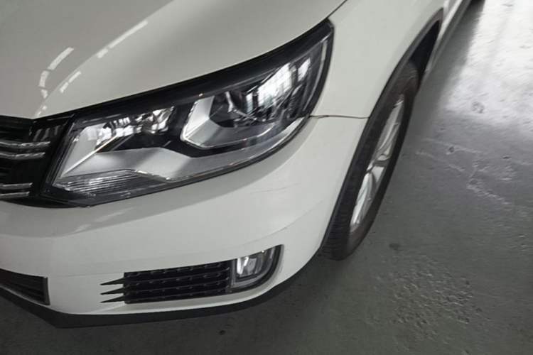 Used Volkswagen Tiguan 2015 1.8TSI Automatic Two-Wheel Drive Comfort Edition Left Front Headlight