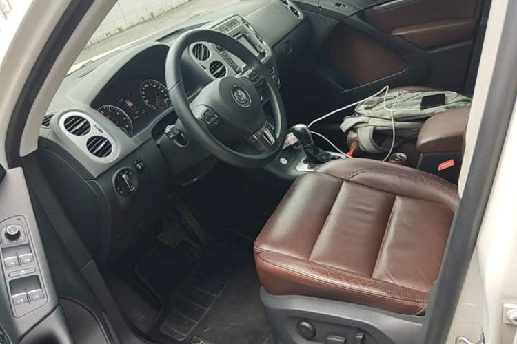 Used Volkswagen Tiguan 2015 1.8TSI Automatic Two-Wheel Drive Luxury Model Left Front Seat