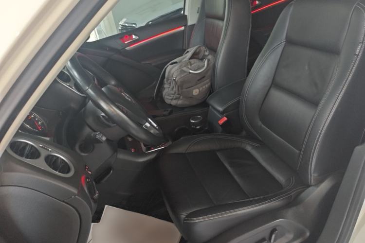 Used Volkswagen Tiguan 2015 1.8TSI Automatic Two-Wheel Drive Luxury Model Left Front Seat