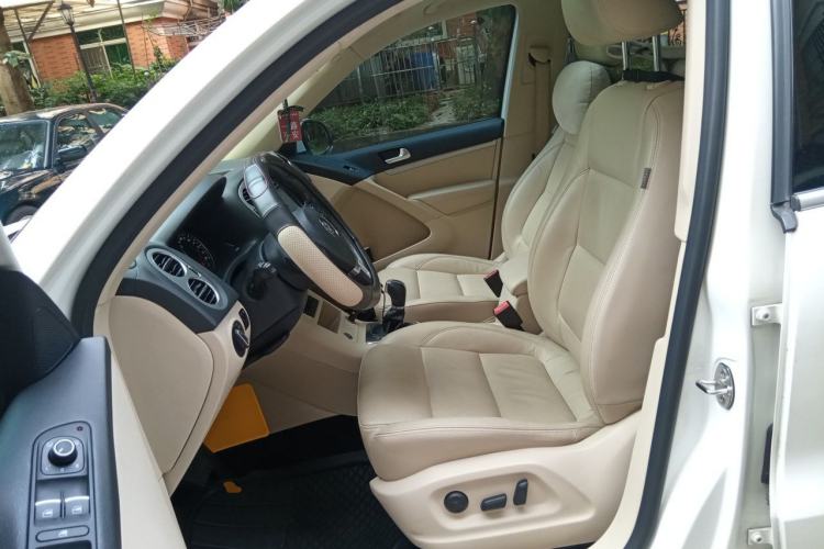 Used Volkswagen Tiguan 2015 1.8TSI Automatic Two-Wheel Drive Luxury Model Left Front Seat