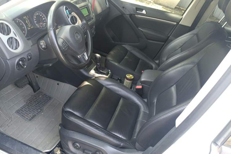Used Volkswagen Tiguan 2015 1.8TSI Automatic Two-Wheel Drive Comfort Edition Left Front Seat