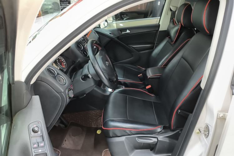 Used Volkswagen Tiguan 2015 1.8TSI Automatic Two-Wheel Drive Trend Edition Left Front Seat