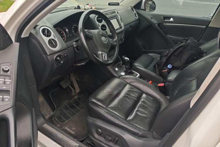 Used Volkswagen Tiguan 2015 1.8TSI Automatic Two-Wheel Drive Luxury Model Left Front Seat