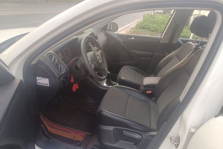 Used Volkswagen Tiguan 2015 1.8TSI Automatic Two-Wheel Drive Trend Edition Left Front Seat