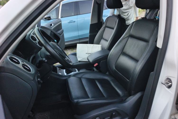 Used Volkswagen Tiguan 2015 1.8TSI Automatic Two-Wheel Drive Luxury Model Left Front Seat