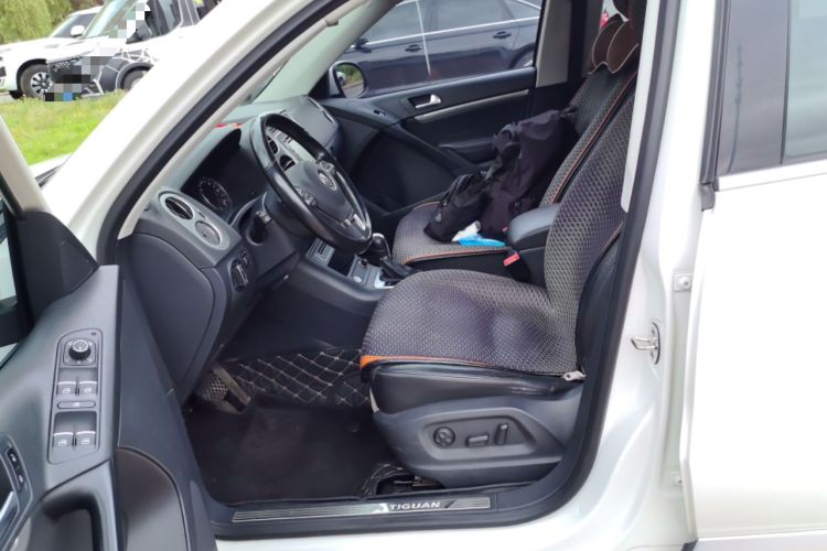 Used Volkswagen Tiguan 2015 1.8TSI Automatic Two-Wheel Drive Luxury Model Left Front Seat