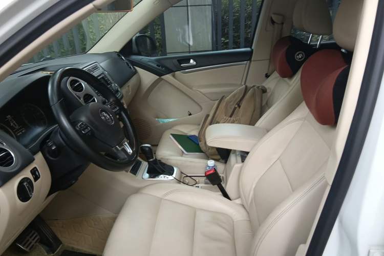 Used Volkswagen Tiguan 2015 1.8TSI Automatic Two-Wheel Drive Comfort Edition Left Front Seat