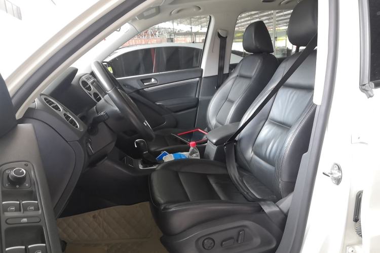 Used Volkswagen Tiguan 2015 1.8TSI Automatic Two-Wheel Drive Comfort Edition Left Front Seat