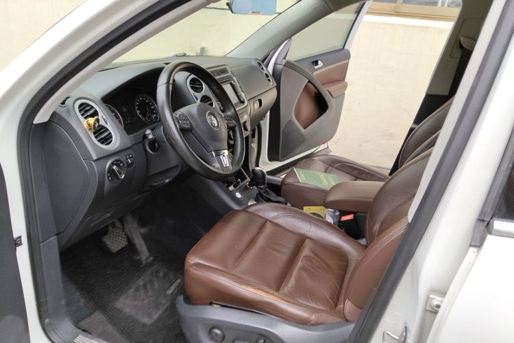 Used Volkswagen Tiguan 2015 1.8TSI Automatic Two-Wheel Drive Luxury Model Left Front Seat