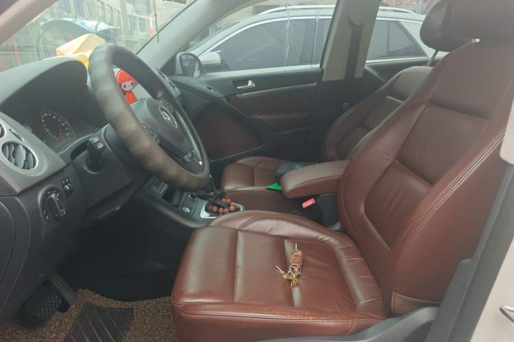 Used Volkswagen Tiguan 2015 1.8TSI Automatic Two-Wheel Drive Luxury Model Left Front Seat