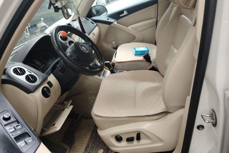 Used Volkswagen Tiguan 2015 1.8TSI Automatic Two-Wheel Drive Comfort Edition Left Front Seat