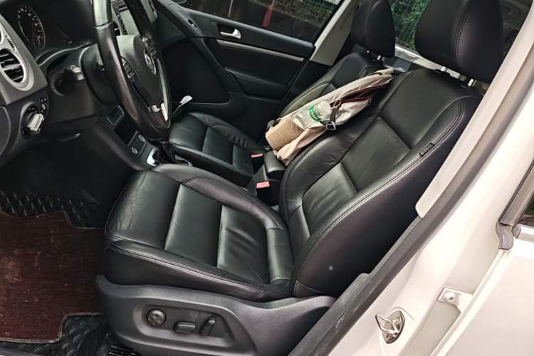 Used Volkswagen Tiguan 2015 1.8TSI Automatic Two-Wheel Drive Luxury Model Left Front Seat