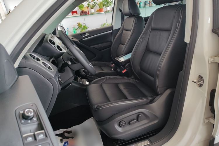 Used Volkswagen Tiguan 2015 1.8TSI Automatic Two-Wheel Drive Luxury Model Left Front Seat