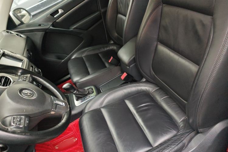 Used Volkswagen Tiguan 2015 1.8TSI Automatic Two-Wheel Drive Comfort Edition Left Front Seat
