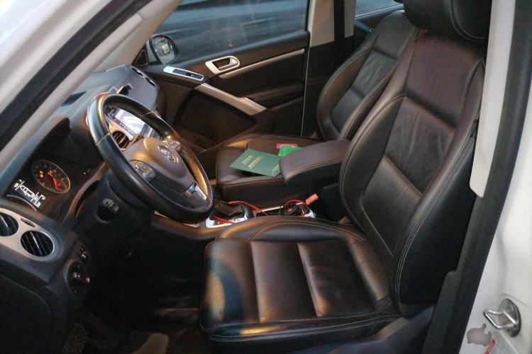 Used Volkswagen Tiguan 2015 1.8TSI Automatic Two-Wheel Drive Comfort Edition Left Front Seat