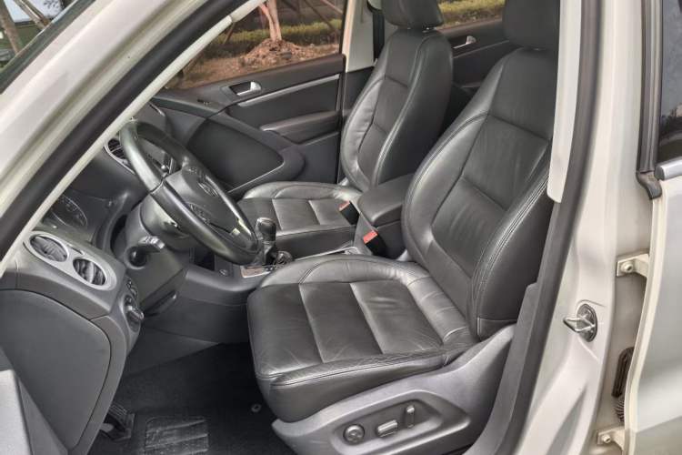 Used Volkswagen Tiguan 2015 1.8TSI Automatic Two-Wheel Drive Luxury Model Left Front Seat