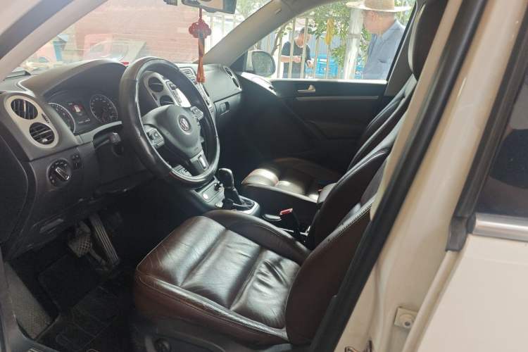 Used Volkswagen Tiguan 2015 1.8TSI Automatic Two-Wheel Drive Luxury Model Left Front Seat