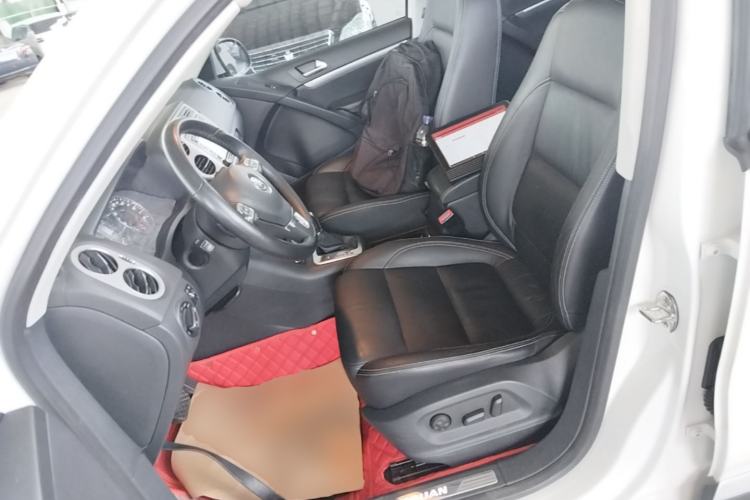 Used Volkswagen Tiguan 2015 1.8TSI Automatic Two-Wheel Drive Luxury Model Left Front Seat