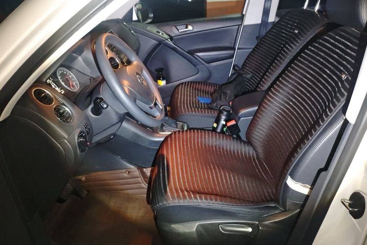 Used Volkswagen Tiguan 2015 1.8TSI Automatic Two-Wheel Drive Trend Edition Left Front Seat