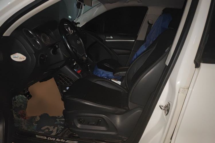 Used Volkswagen Tiguan 2015 1.8TSI Automatic Two-Wheel Drive Comfort Edition Left Front Seat