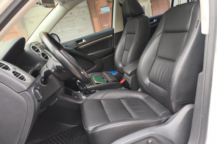Used Volkswagen Tiguan 2015 1.8TSI Automatic Two-Wheel Drive Luxury Model Left Front Seat