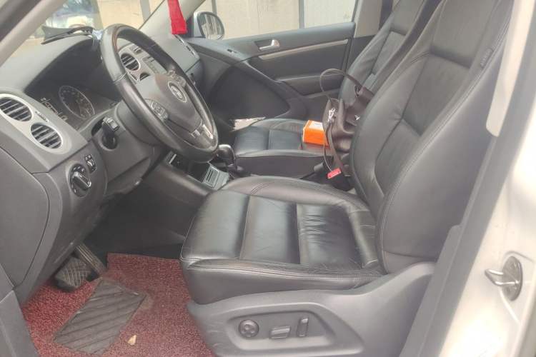 Used Volkswagen Tiguan 2015 1.8TSI Automatic Two-Wheel Drive Comfort Edition Left Front Seat