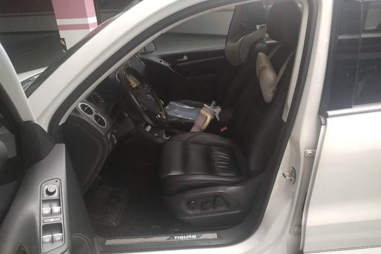 Used Volkswagen Tiguan 2015 1.8TSI Automatic Two-Wheel Drive Luxury Model Left Front Seat