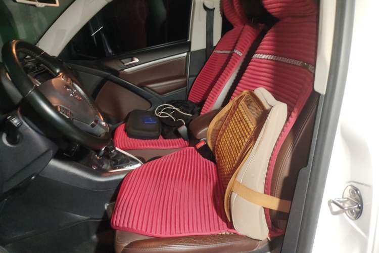 Used Volkswagen Tiguan 2015 2.0 TSI Automatic All-Wheel Drive Flagship Edition Left Front Seat