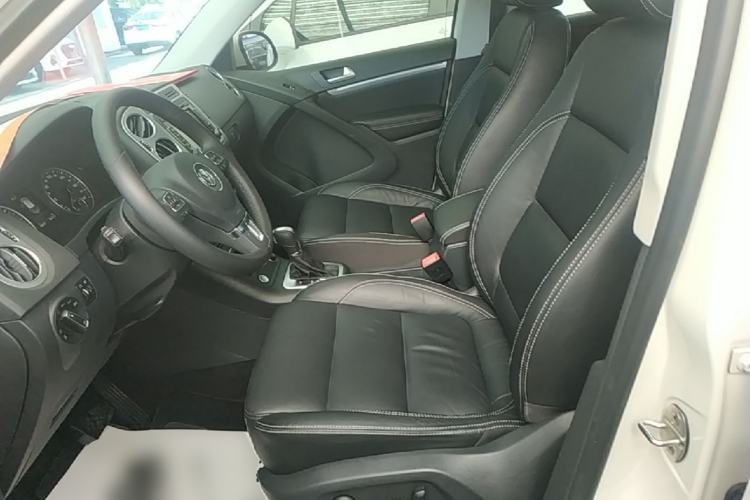 Used Volkswagen Tiguan 2015 1.8TSI Automatic Two-Wheel Drive Luxury Model Left Front Seat