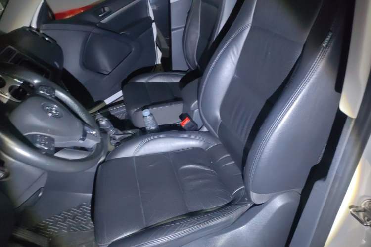 Used Volkswagen Tiguan 2015 1.8TSI Automatic Two-Wheel Drive Luxury Model Left Front Seat