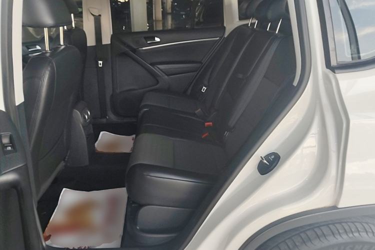 Used Volkswagen Tiguan 2015 1.8TSI Automatic All-Wheel Drive Style Vision Edition Left Rear Seat