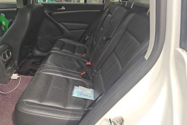 Used Volkswagen Tiguan 2015 1.8TSI Automatic Two-Wheel Drive Luxury Model Left Rear Seat